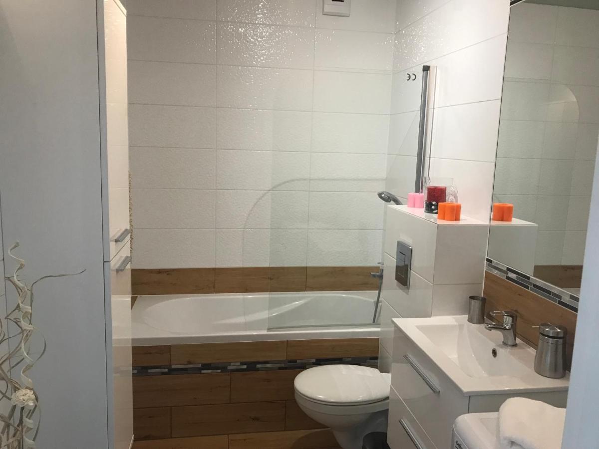Apartament Lucky Pruszcz Gdanski Luaran gambar